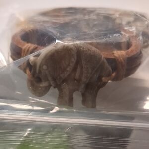 Elephant Design Reptile Bracelet - Brown